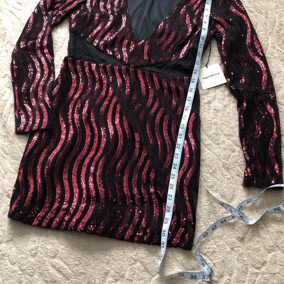 Revolve Superdown Kim Deep V Sequin Mini Dress M L NWT - Picture 10 of 16
